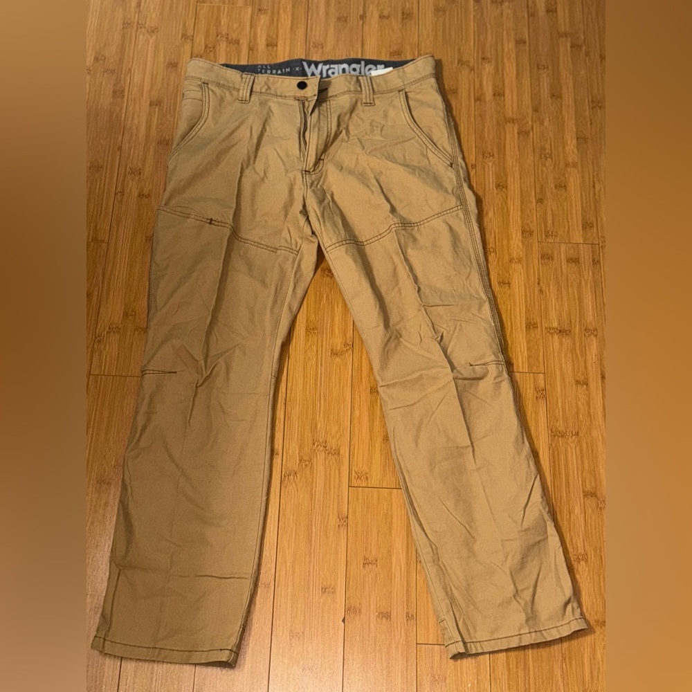 Men's Tan Pants